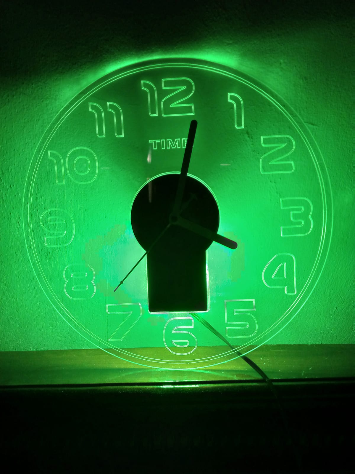 Rainbow wall clock - Image 4