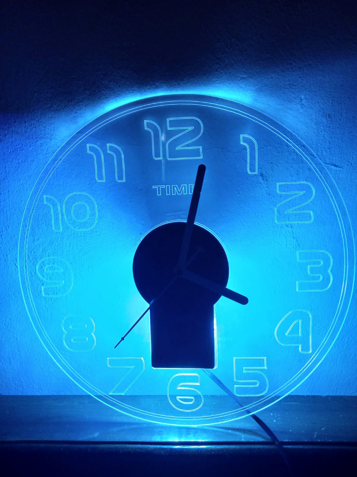 Rainbow wall clock - Image 5