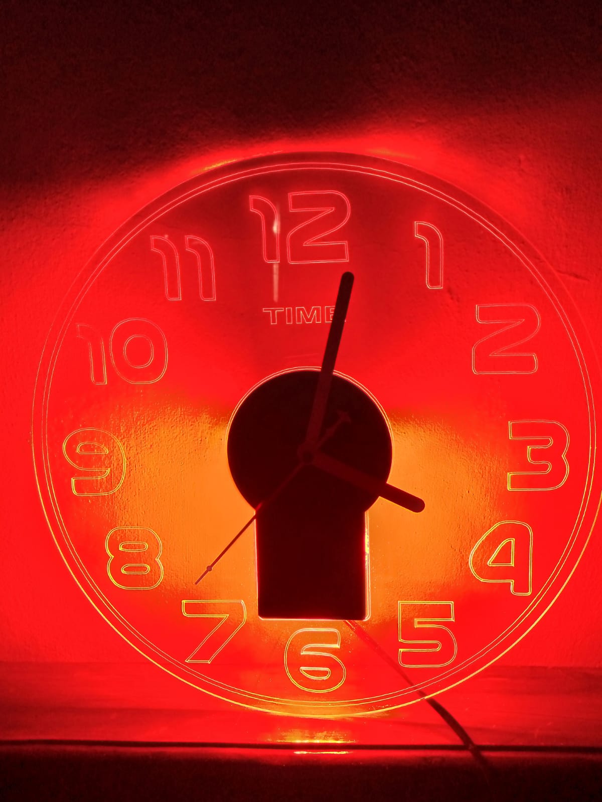 Rainbow wall clock - Image 2