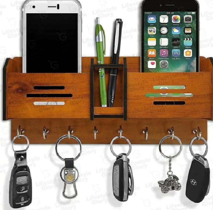 Mobile holder with keys hanger